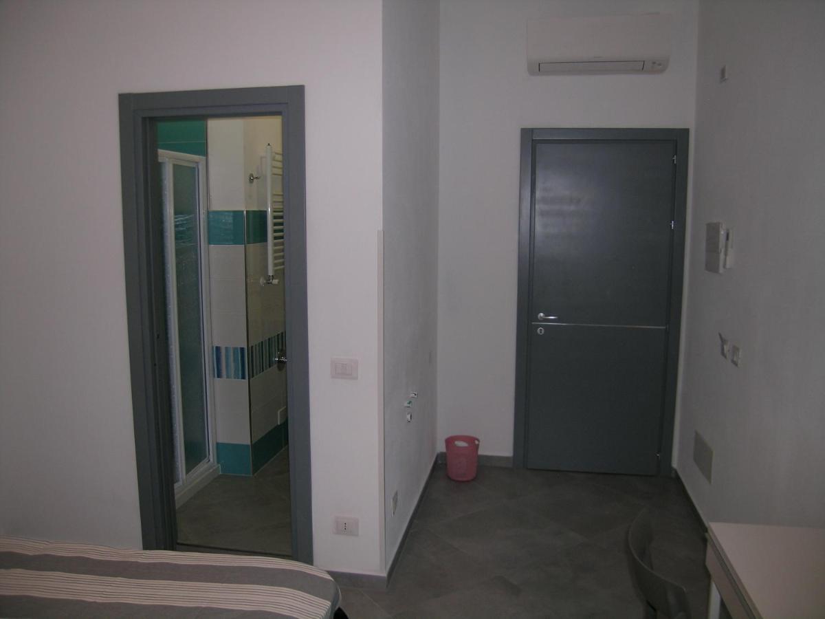 לה ספציה Camera Con Bagno Privato Candida מראה חיצוני תמונה